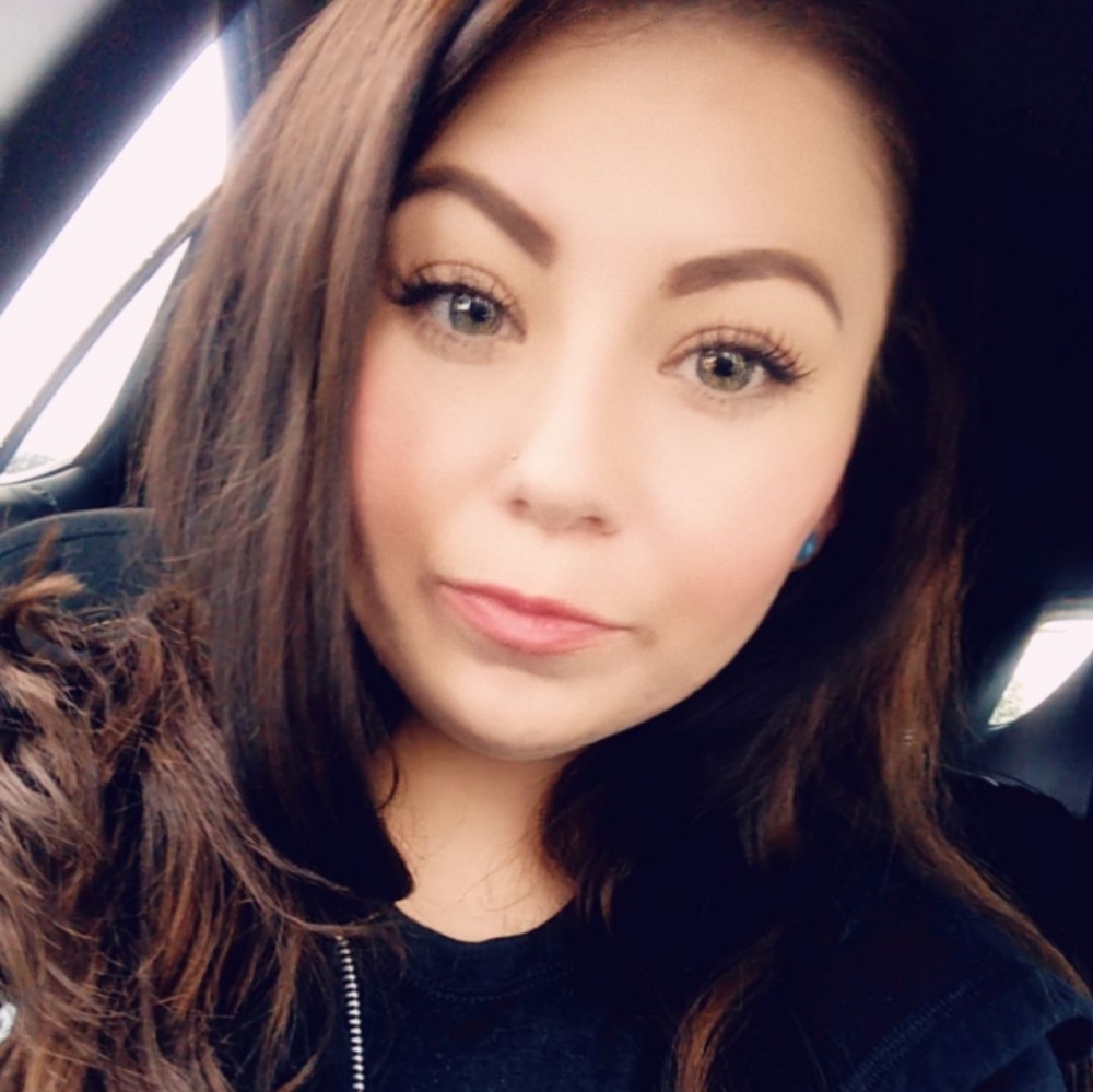 Meet your Posher, Maria